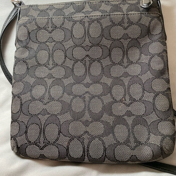 Coach Mini Rowan File Bag, black - Picture 2 of 7